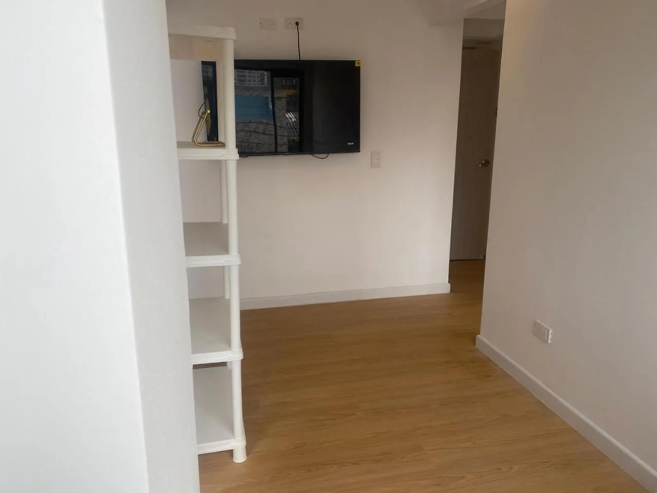 Homy Apartamentos - Corferias, Embassy, Airport, G12, Un, Agora 보고타